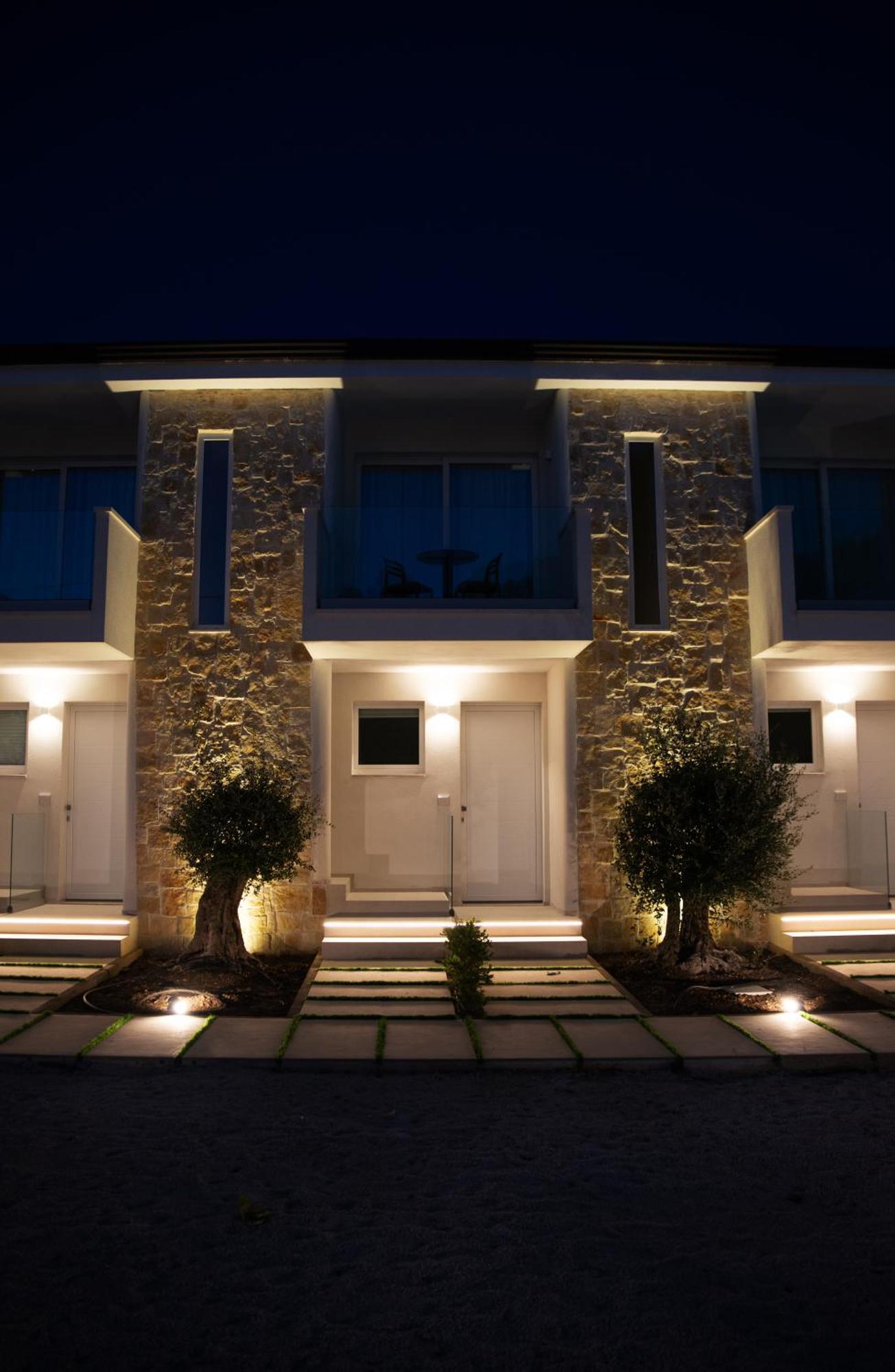 Montedarena Hotel Пульсано Екстер'єр фото